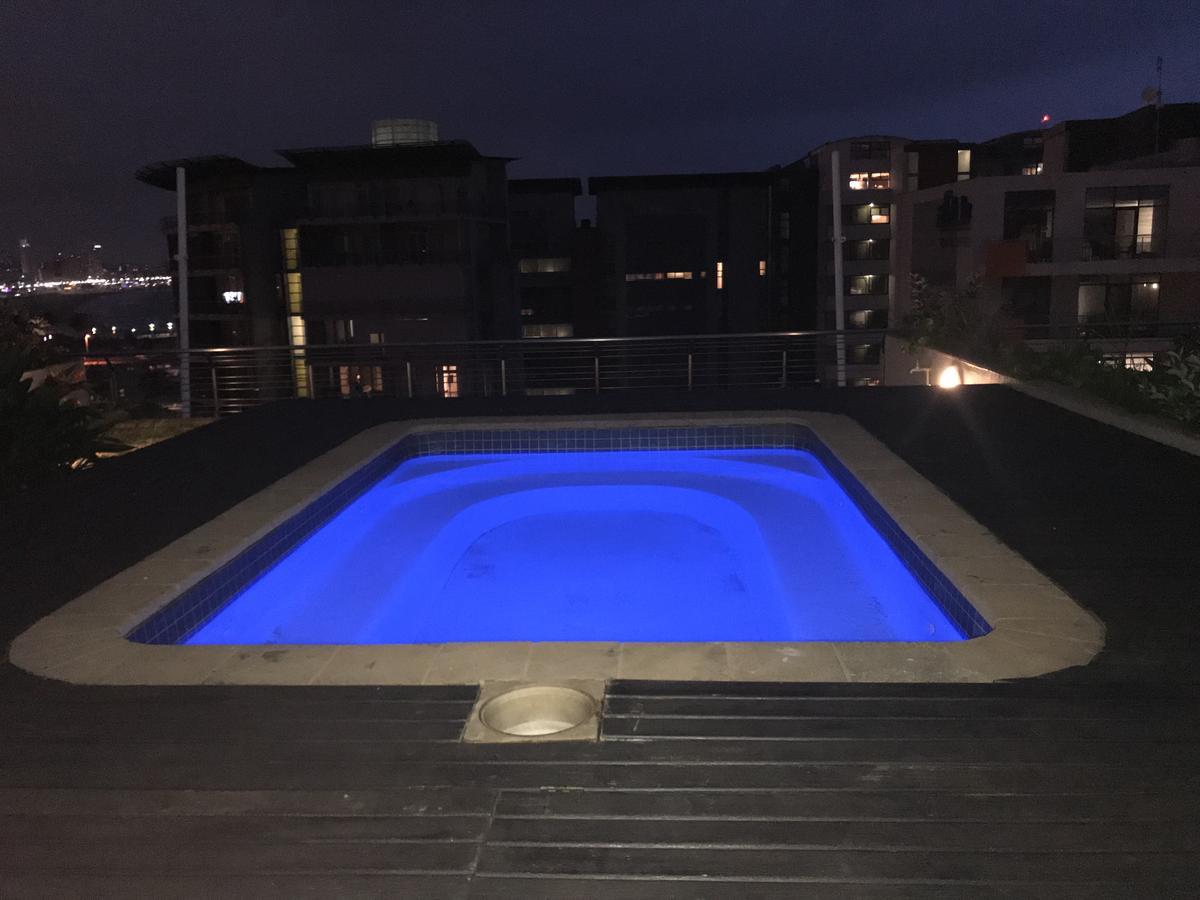 The Sails Penthouse With Private Rooftop Pool ダーバン エクステリア 写真